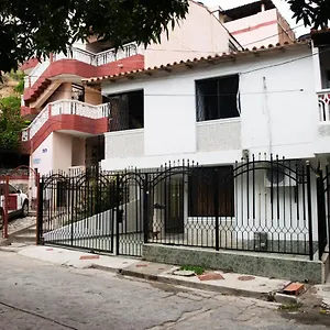  Hostal Del Mar - Rodadero